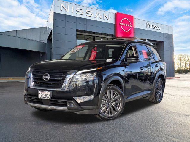 2022 Nissan Pathfinder SL 2022 Nissan Pathfinder SL