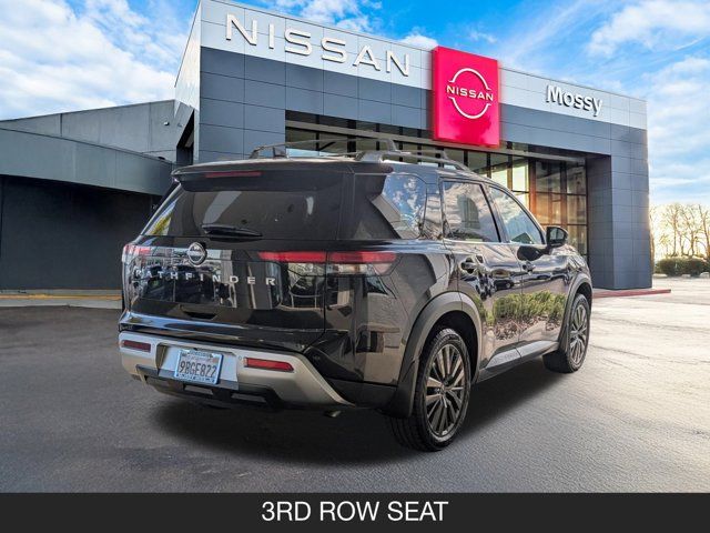2022 Nissan Pathfinder SL 2022 Nissan Pathfinder SL