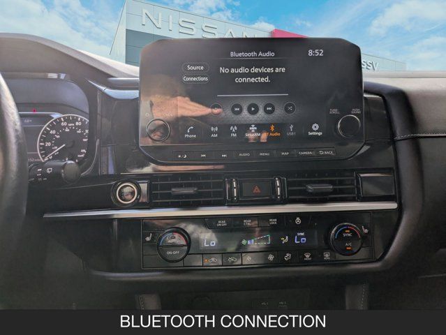 2022 Nissan Pathfinder SL 2022 Nissan Pathfinder SL