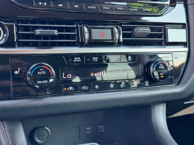 2022 Nissan Pathfinder SL 4WD