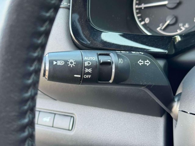 2022 Nissan Pathfinder SL 4WD