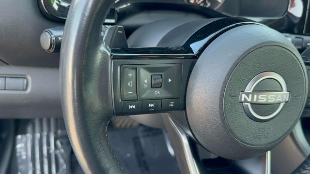 2022 Nissan Pathfinder SL 4WD
