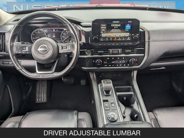 2022 Nissan Pathfinder SL 2022 Nissan Pathfinder SL