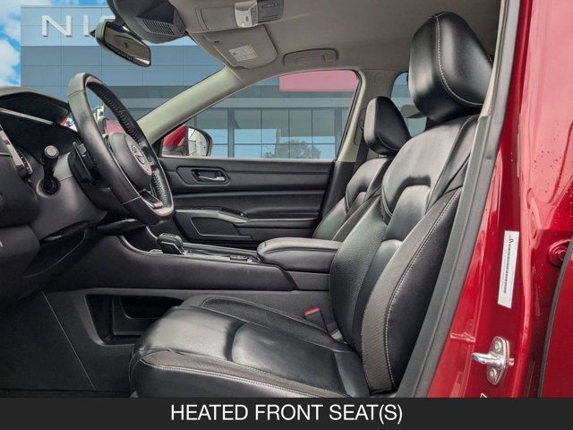 2022 Nissan Pathfinder SL 2022 Nissan Pathfinder SL