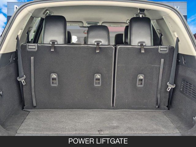 2022 Nissan Pathfinder SL 2022 Nissan Pathfinder SL