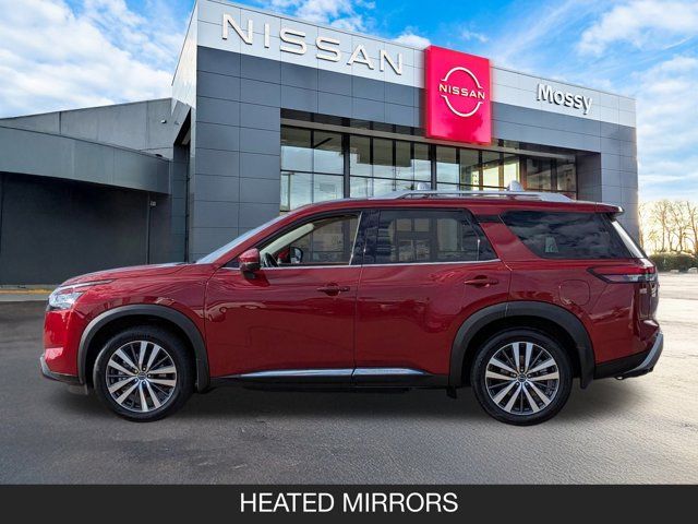 2022 Nissan Pathfinder Platinum 2022 Nissan Pathfinder Platinum