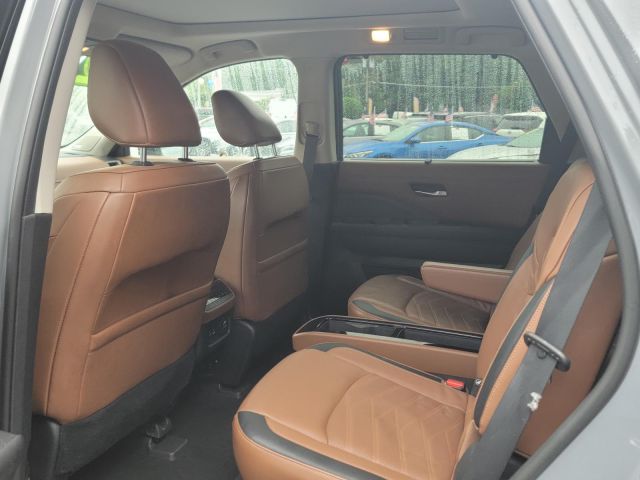 2022 Nissan Pathfinder Platinum 4WD