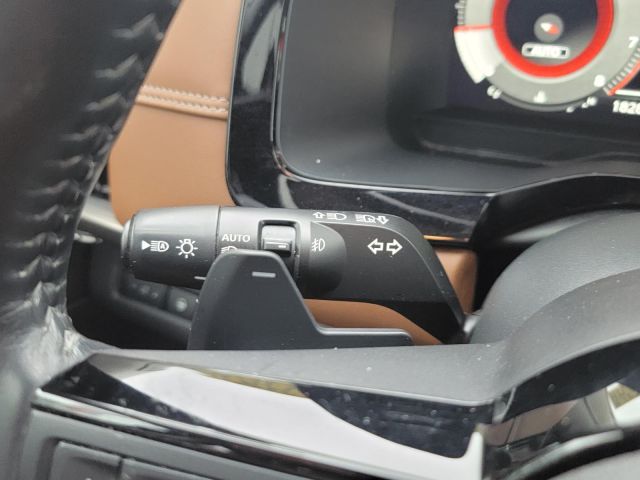 2022 Nissan Pathfinder Platinum 4WD