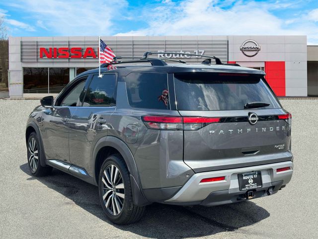 2022 Nissan Pathfinder Platinum 4WD