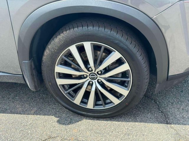 2022 Nissan Pathfinder Platinum 4WD