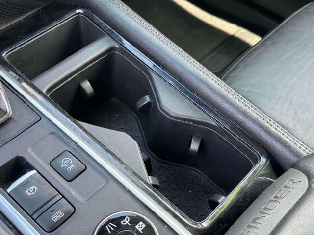 2022 Nissan Pathfinder Platinum 4WD
