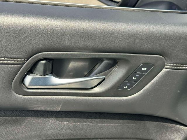 2022 Nissan Pathfinder Platinum 4WD