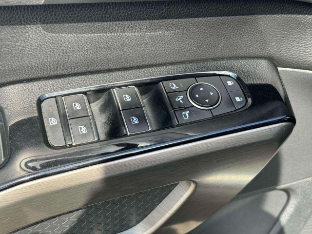 2022 Nissan Pathfinder Platinum 4WD