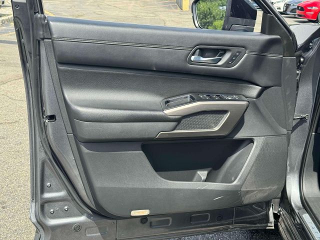2022 Nissan Pathfinder Platinum 4WD
