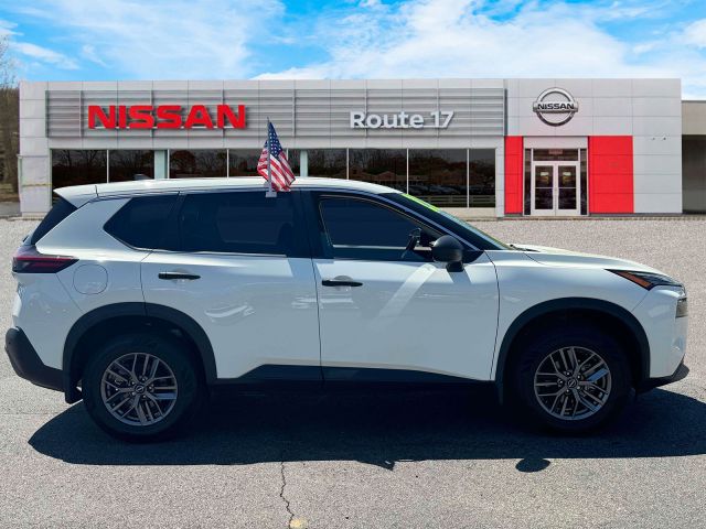 2022 Nissan Rogue AWD S