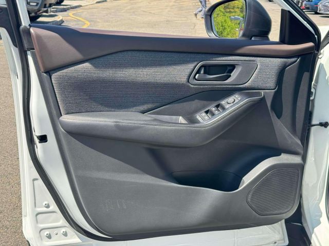 2022 Nissan Rogue AWD S