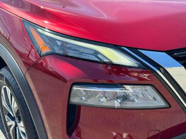 2022 Nissan Rogue AWD SV