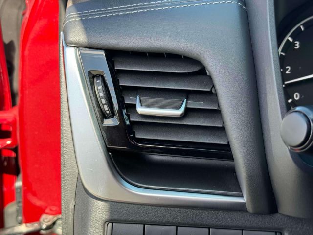 2022 Nissan Rogue AWD SV