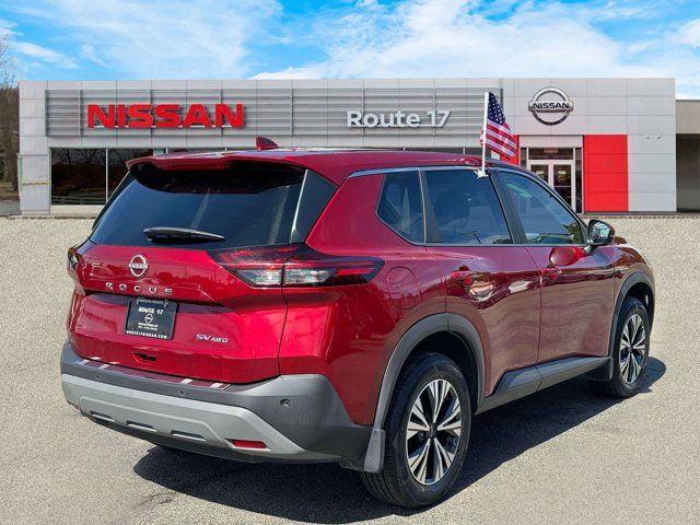 2022 Nissan Rogue SV