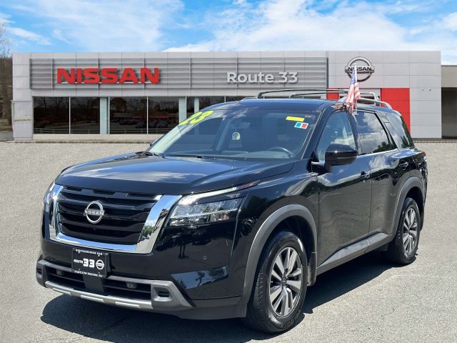 2022 Nissan Rogue AWD SV