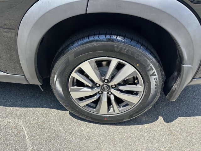 2022 Nissan Rogue AWD SV