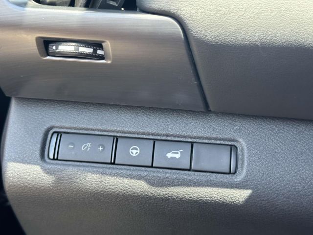2022 Nissan Rogue AWD SV