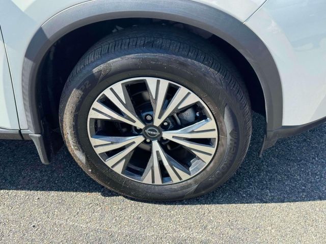 2022 Nissan Rogue AWD SV