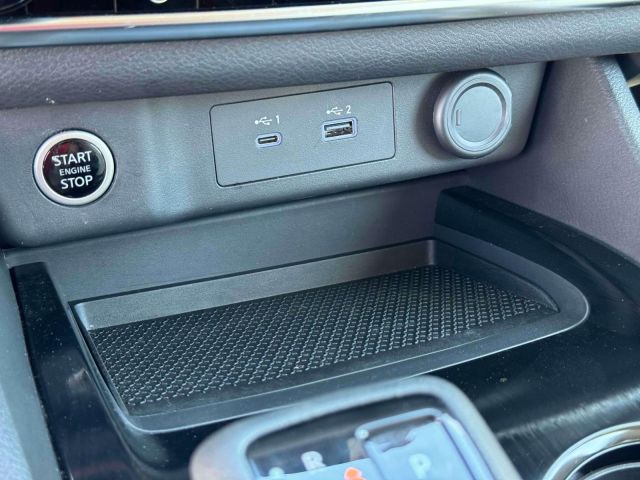 2022 Nissan Rogue AWD SV