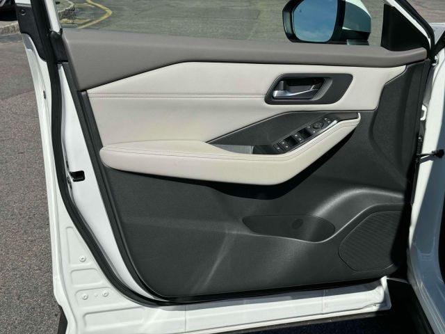 2022 Nissan Rogue AWD SV