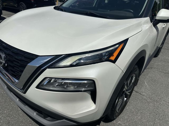 2022 Nissan Rogue AWD SV