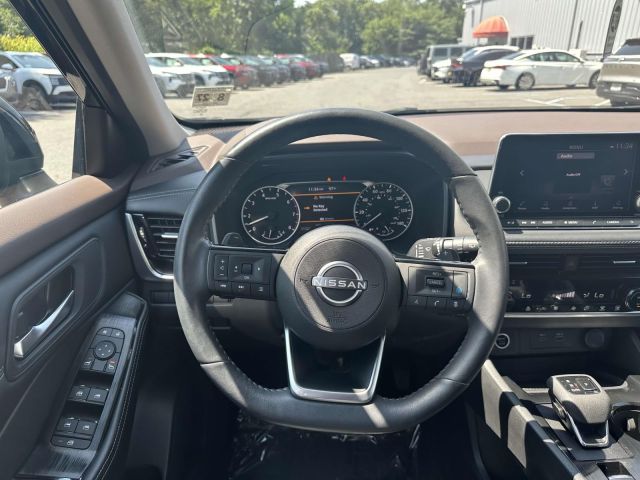 2022 Nissan Rogue AWD SV