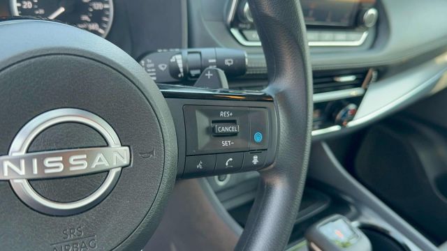 2022 Nissan Rogue AWD SV