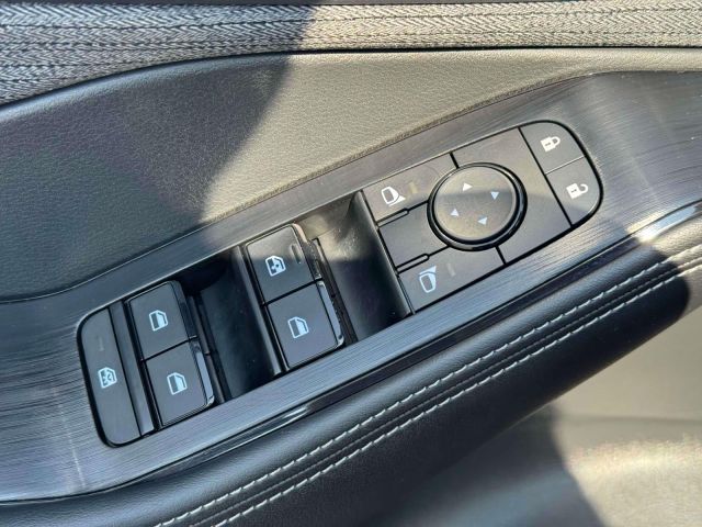 2022 Nissan Rogue AWD SV