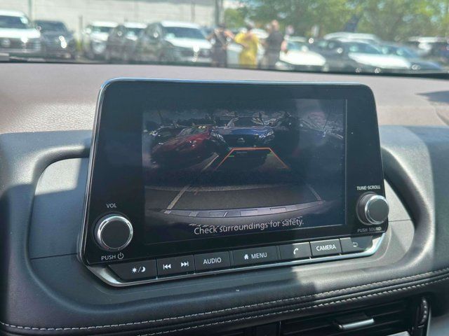 2022 Nissan Rogue SV