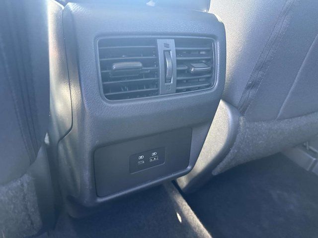 2022 Nissan Rogue SV 2022 Nissan Rogue SV