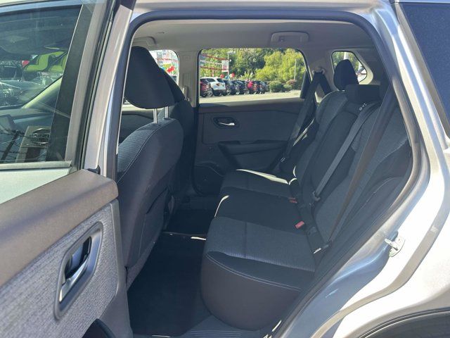 2022 Nissan Rogue SV 2022 Nissan Rogue SV