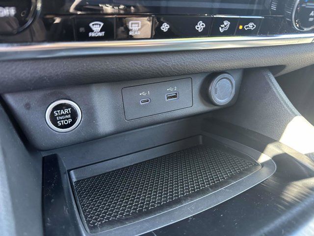 2022 Nissan Rogue SV 2022 Nissan Rogue SV