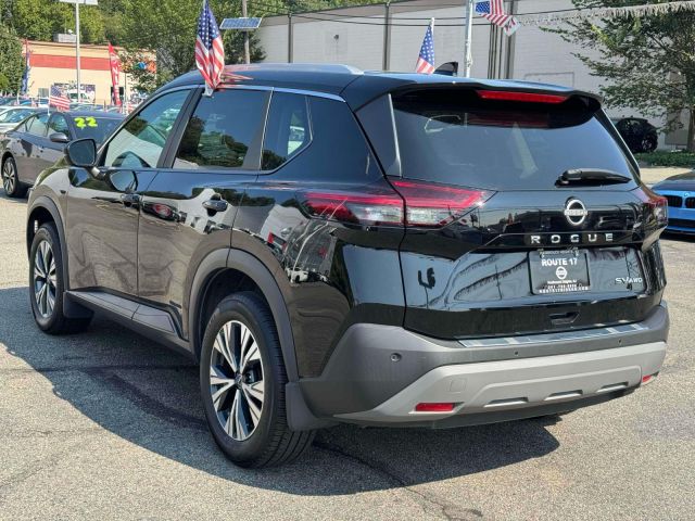 2022 Nissan Rogue AWD SV