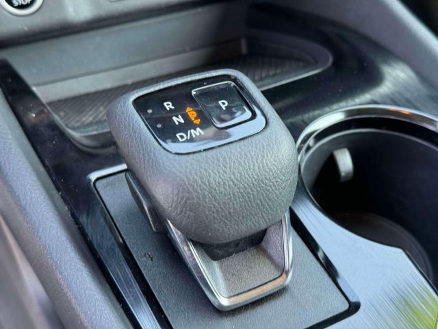 2022 Nissan Rogue AWD SV