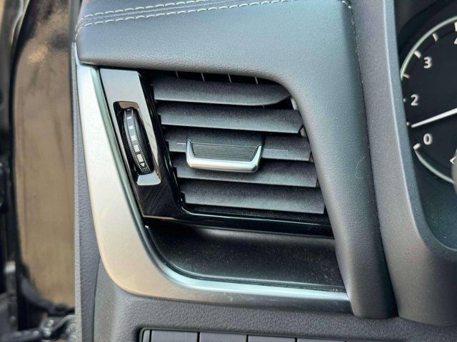 2022 Nissan Rogue SV 2022 Nissan Rogue SV