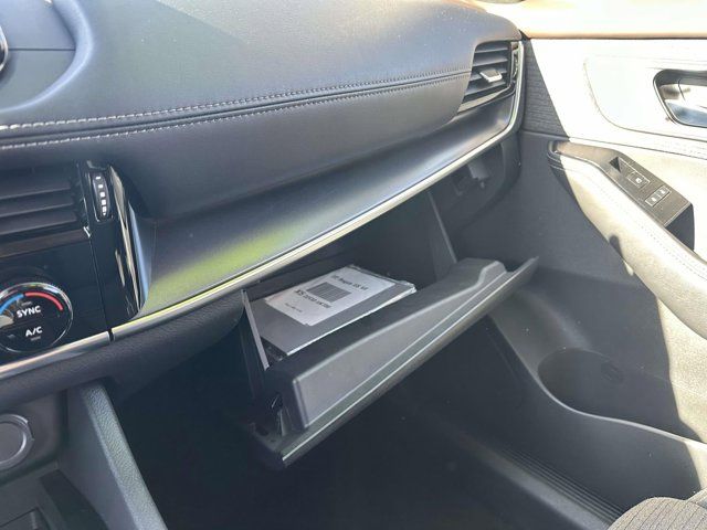 2022 Nissan Rogue SV 2022 Nissan Rogue SV