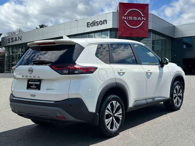 2022 Nissan Rogue AWD SV