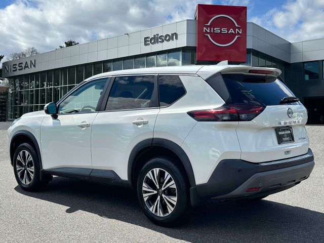 2022 Nissan Rogue AWD SV