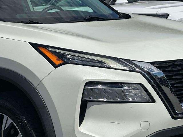 2022 Nissan Rogue AWD SV