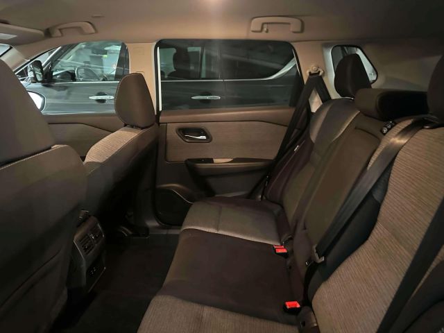 2022 Nissan Rogue AWD SV