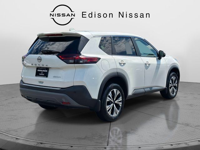 2022 Nissan Rogue SV