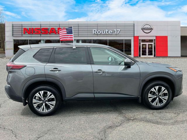 2022 Nissan Rogue AWD SV