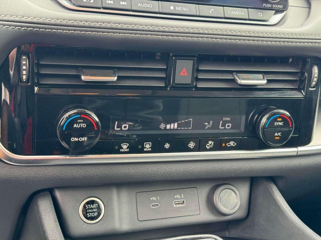 2022 Nissan Rogue AWD SV