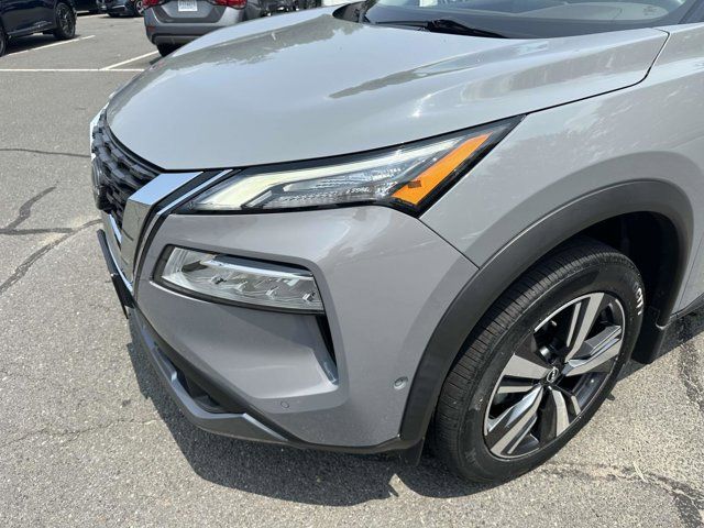 2022 Nissan Rogue SL