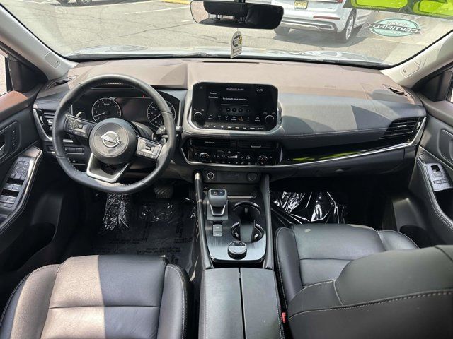 2022 Nissan Rogue SL